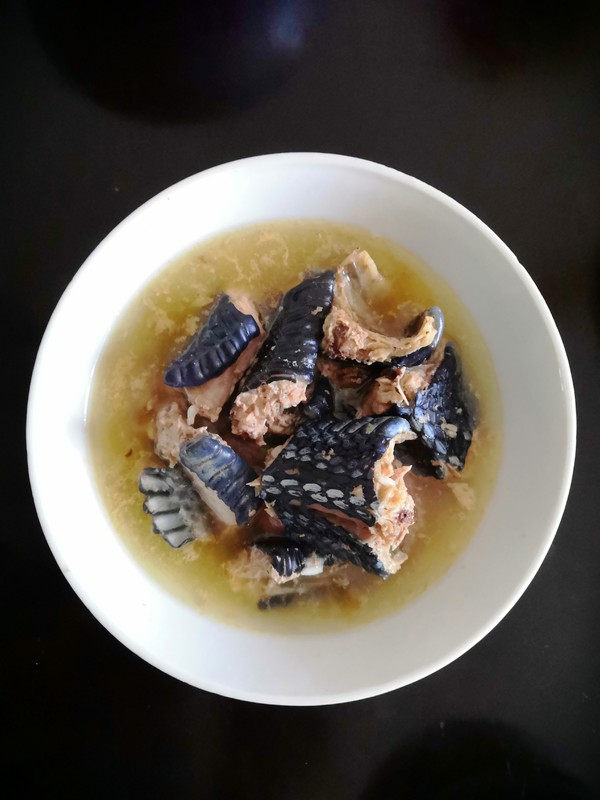 火腿肉燉烏梢蛇的做法-咸鮮味燉菜譜-易網(wǎng)健康養(yǎng)生網(wǎng) 火腿肉燉烏梢蛇的做法-咸鮮味燉菜譜
