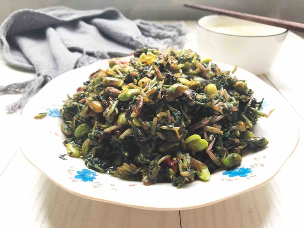 蘿卜纓子炒毛豆的做法-家常味炒菜譜-易網健康養生網 蘿卜纓子炒毛豆的做法-家常味炒菜譜