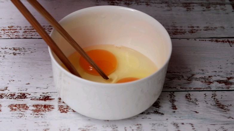 花甲燉蛋的做法-咸鮮味蒸菜譜-易網健康養生網 花甲燉蛋的做法-咸鮮味蒸菜譜