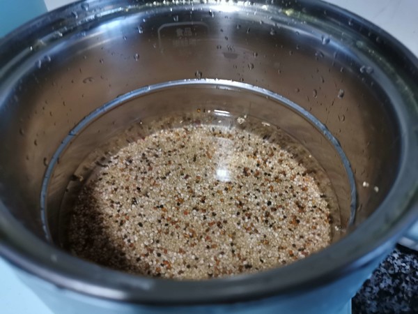 貝貝南瓜藜麥雞肉沙拉的做法-甜味烘焙菜譜-易網健康養生網 貝貝南瓜藜麥雞肉沙拉的做法-甜味烘焙菜譜