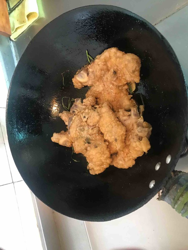 家人最愛美味蔥燒大排的做法-咸鮮味燒菜譜-易網健康養生網 家人最愛美味蔥燒大排的做法-咸鮮味燒菜譜