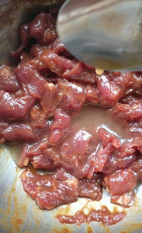 《白玉菇蒸牛肉》的做法-家常味蒸菜譜