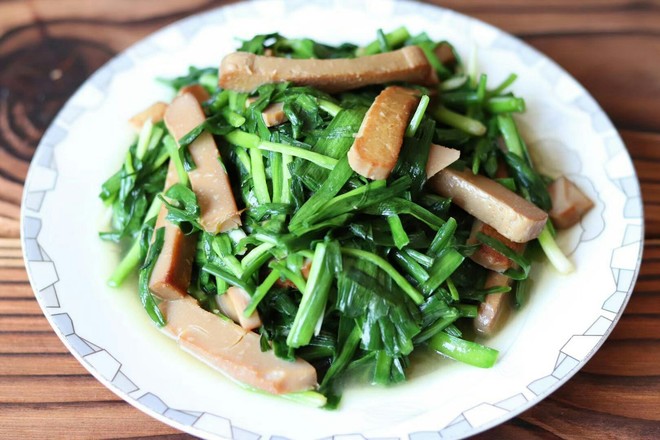韭菜炒雞蛋干的做法-家常味炒菜譜-易網健康養生網 韭菜炒雞蛋干的做法-家常味炒菜譜