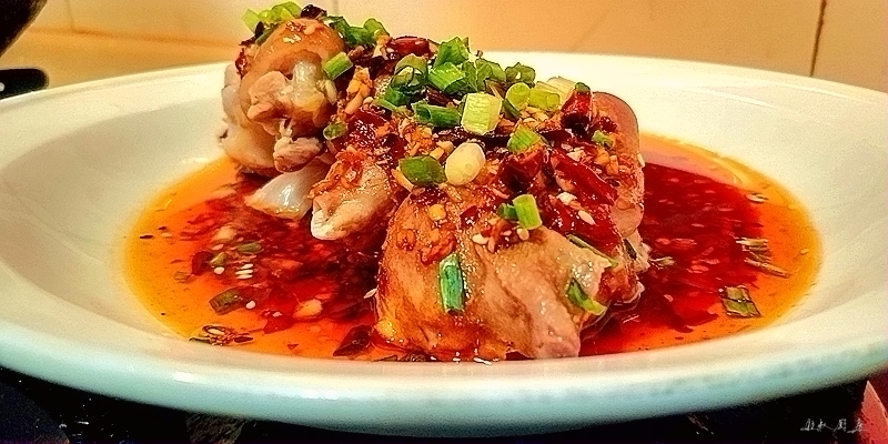 涼拌豬手的做法-麻辣味拌菜譜-易網健康養生網 涼拌豬手的做法-麻辣味拌菜譜