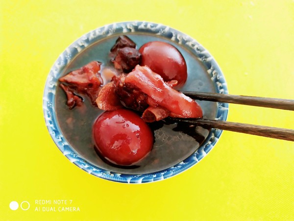 豬腳姜醋的做法-酸甜味燉菜譜-易網健康養生網 豬腳姜醋的做法-酸甜味燉菜譜