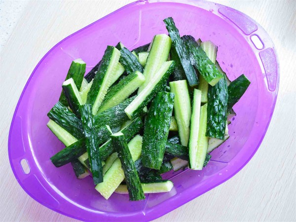 腌制黃瓜絲的做法-家常味腌菜譜