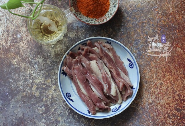 香酥鴨條的做法-香辣味炸菜譜-易網健康養生網 香酥鴨條的做法-香辣味炸菜譜