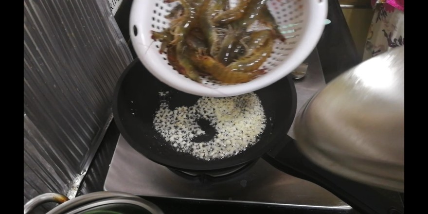 紅酒蝦的做法-其它口味炒菜譜