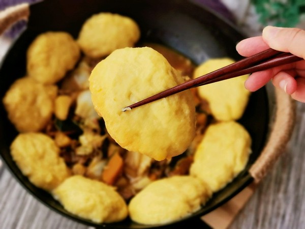 蔬菜燉牛肉貼餅子的做法-家常味燉菜譜-易網健康養生網 蔬菜燉牛肉貼餅子的做法-家常味燉菜譜