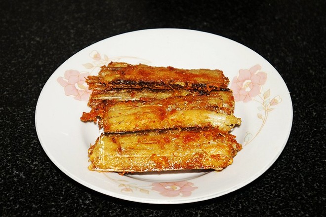 香煎帶魚的做法-咸鮮味煎菜譜-易網(wǎng)健康養(yǎng)生網(wǎng) 香煎帶魚的做法-咸鮮味煎菜譜