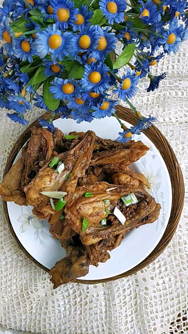 紅燒雞骨架的做法-咸鮮味煮菜譜-易網(wǎng)健康養(yǎng)生網(wǎng) 紅燒雞骨架的做法-咸鮮味煮菜譜