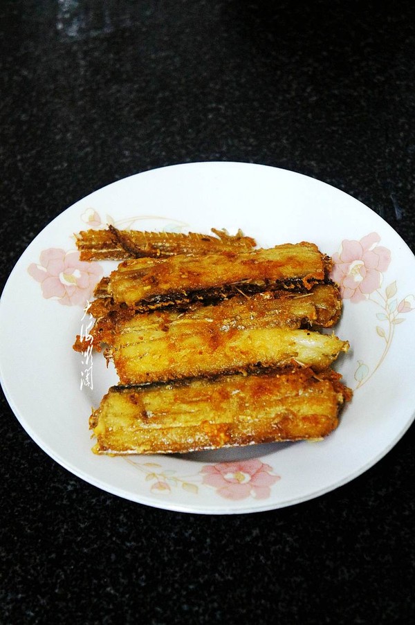 香煎帶魚的做法-咸鮮味煎菜譜-易網(wǎng)健康養(yǎng)生網(wǎng) 香煎帶魚的做法-咸鮮味煎菜譜