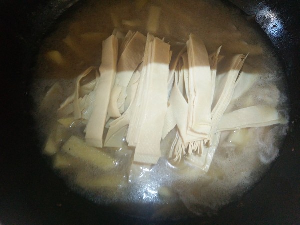 白菜燉土豆的做法-家常味燉菜譜
