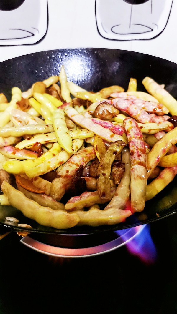 家常燜豆角的做法-家常味燜菜譜-易網健康養生網 家常燜豆角的做法-家常味燜菜譜