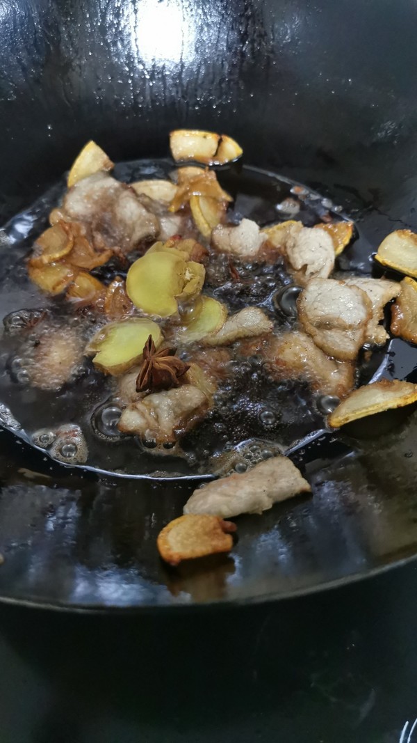 家常燜豆角的做法-家常味燜菜譜-易網健康養生網 家常燜豆角的做法-家常味燜菜譜