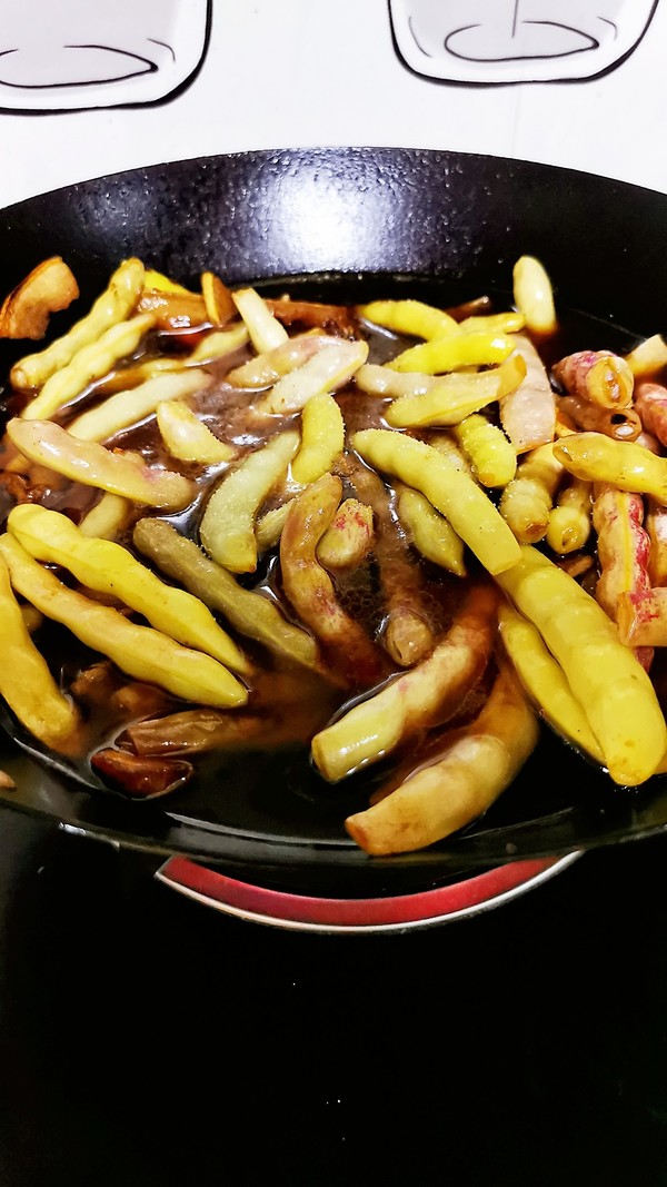 家常燜豆角的做法-家常味燜菜譜-易網健康養生網 家常燜豆角的做法-家常味燜菜譜