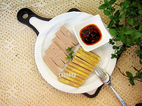 手工魚糕的做法-魚香味蒸菜譜-易網健康養生網 手工魚糕的做法-魚香味蒸菜譜