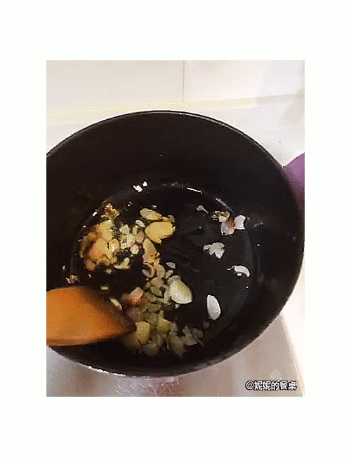 什錦蔬菜燉羊腱的做法-甜味燉菜譜-易網(wǎng)健康養(yǎng)生網(wǎng) 什錦蔬菜燉羊腱的做法-甜味燉菜譜