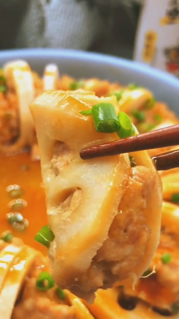 藕夾蒸肉的做法-咸鮮味蒸菜譜-易網健康養生網 藕夾蒸肉的做法-咸鮮味蒸菜譜