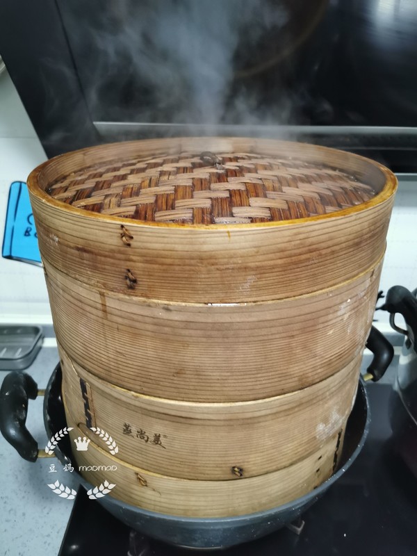 豬肉大蔥包子的做法-家常味蒸菜譜