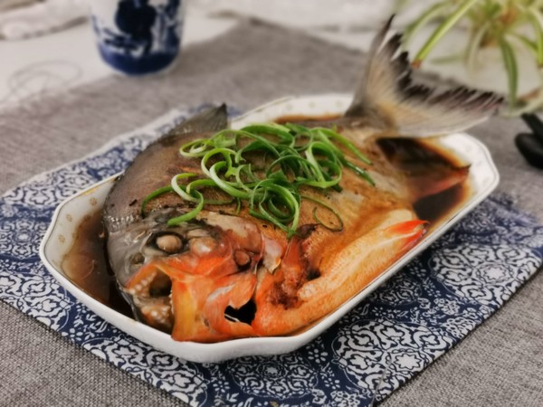 清蒸紅石斑魚的做法-咸鮮味蒸菜譜-易網(wǎng)健康養(yǎng)生網(wǎng) 清蒸紅石斑魚的做法-咸鮮味蒸菜譜