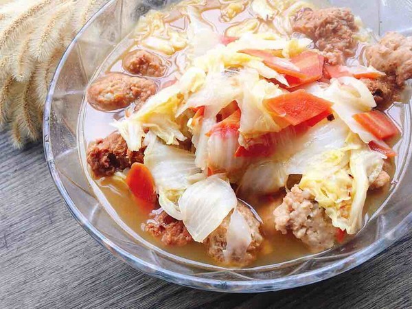白菜肉丸的做法-咸鮮味燉菜譜-易網健康養生網 白菜肉丸的做法-咸鮮味燉菜譜