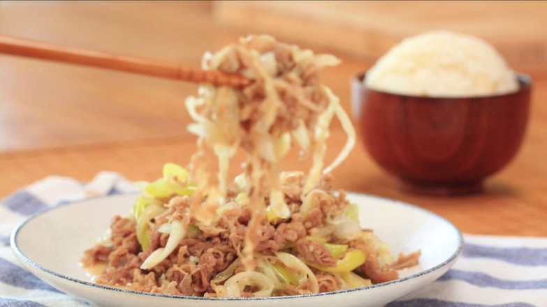 蔥爆羊肉的做法-家常味炒菜譜-易網健康養生網 蔥爆羊肉的做法-家常味炒菜譜