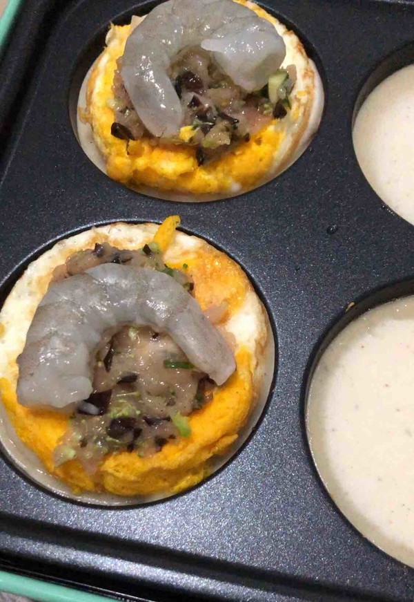 蝦仁雞蛋堡的做法-咸鮮味煎菜譜