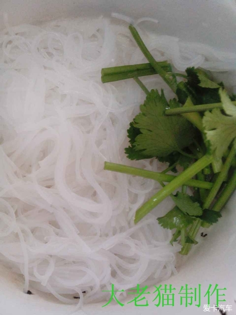 炒鮮邊的做法-咸鮮味炒菜譜-易網健康養生網 炒鮮邊的做法-咸鮮味炒菜譜
