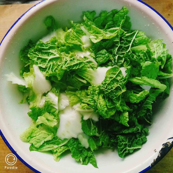 胡蘿卜白菜燉肉的做法-家常味燉菜譜