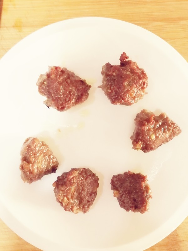 家常牛肉丸的做法-家常味煎菜譜-易網健康養生網 家常牛肉丸的做法-家常味煎菜譜