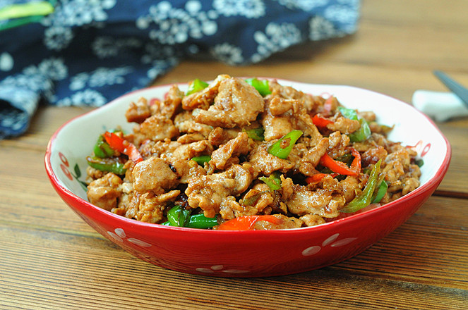 蒜爆肉片的做法-家常味炒菜譜-易網(wǎng)健康養(yǎng)生網(wǎng) 蒜爆肉片的做法-家常味炒菜譜