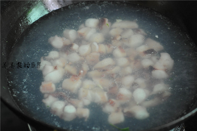 醬香八爪魚的做法-家常味炒菜譜-易網(wǎng)健康養(yǎng)生網(wǎng) 醬香八爪魚的做法-家常味炒菜譜