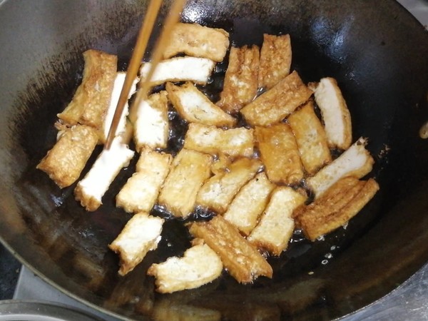 煎炒豆腐的做法-香辣味炒菜譜