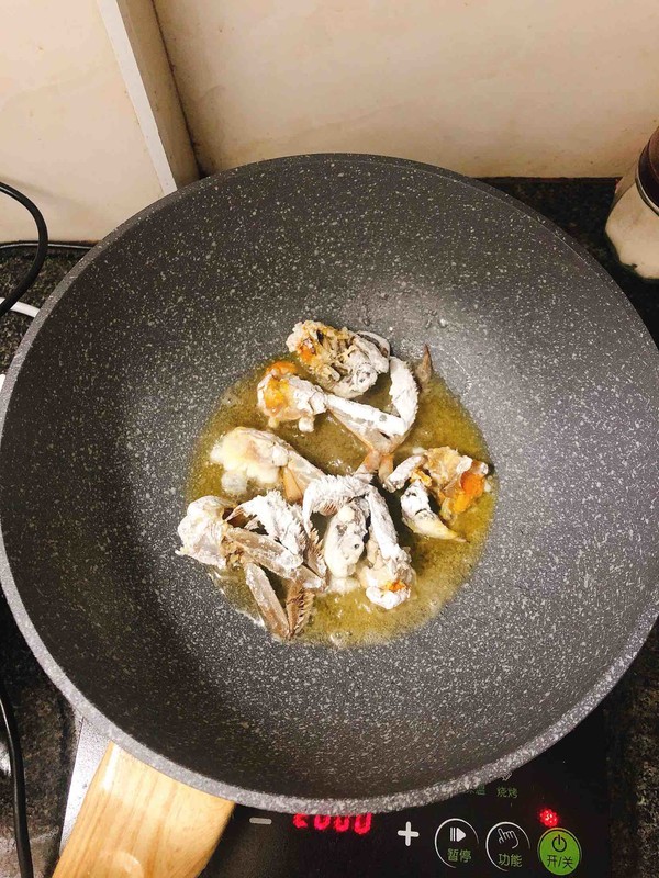 螃蟹炒年糕的做法-咸鮮味炒菜譜