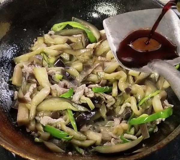 肉絲茄子的做法-咸鮮味炒菜譜