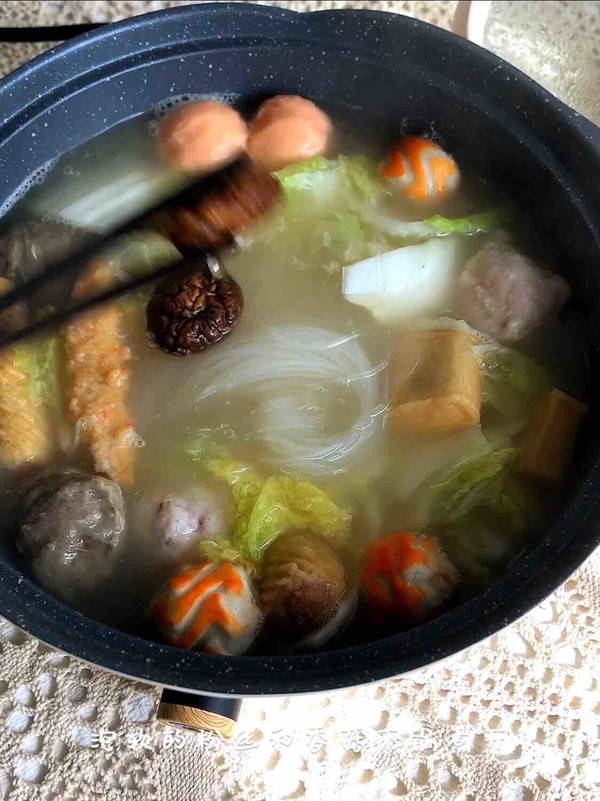 暖冬簡易砂鍋的做法-咸鮮味煮菜譜