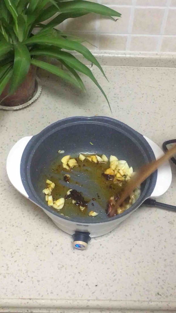 香辣花蛤的做法-香辣味炒菜譜