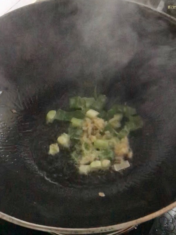 糖醋藕絲的做法-酸甜味炒菜譜