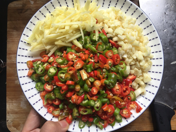 辣椒炒雞蛋的做法-香辣味炒菜譜-易網健康養生網 辣椒炒雞蛋的做法-香辣味炒菜譜