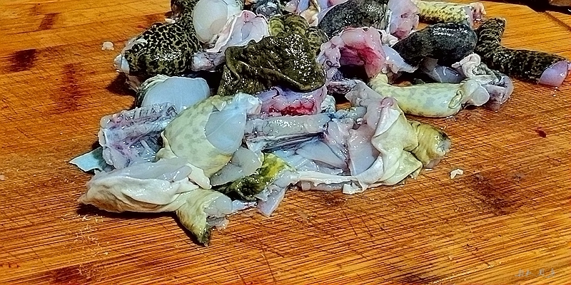 水煮魚蛙的做法-麻辣味煮菜譜-易網(wǎng)健康養(yǎng)生網(wǎng) 水煮魚蛙的做法-麻辣味煮菜譜