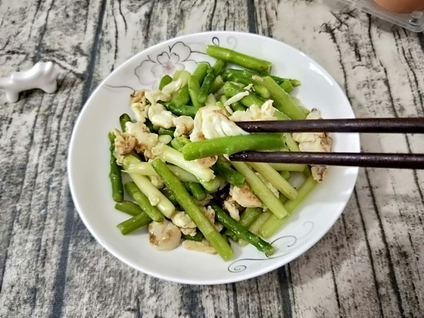 蘆筍炒雞蛋的做法-家常味炒菜譜-易網健康養生網 蘆筍炒雞蛋的做法-家常味炒菜譜