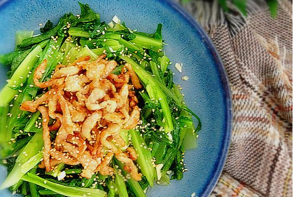 里脊肉拌油菜的做法-家常味拌菜譜-易網健康養生網 里脊肉拌油菜的做法-家常味拌菜譜