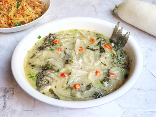 鯽魚白蘿卜絲湯的做法-家常味煮菜譜-易網(wǎng)健康養(yǎng)生網(wǎng) 鯽魚白蘿卜絲湯的做法-家常味煮菜譜