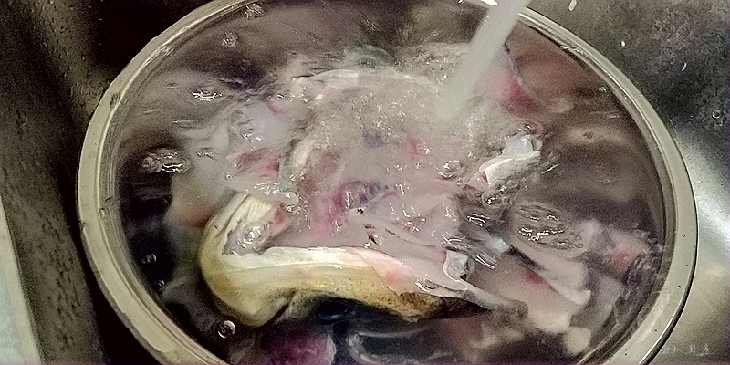 水煮魚蛙的做法-麻辣味煮菜譜-易網(wǎng)健康養(yǎng)生網(wǎng) 水煮魚蛙的做法-麻辣味煮菜譜