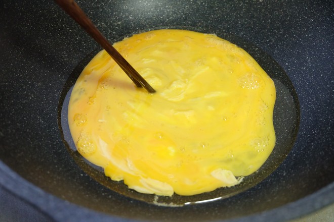 青椒木耳肉末炒雞蛋的做法-家常味炒菜譜-易網健康養生網 青椒木耳肉末炒雞蛋的做法-家常味炒菜譜