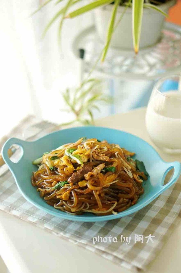 三鮮粉條的做法-咸鮮味炒菜譜-易網(wǎng)健康養(yǎng)生網(wǎng) 三鮮粉條的做法-咸鮮味炒菜譜