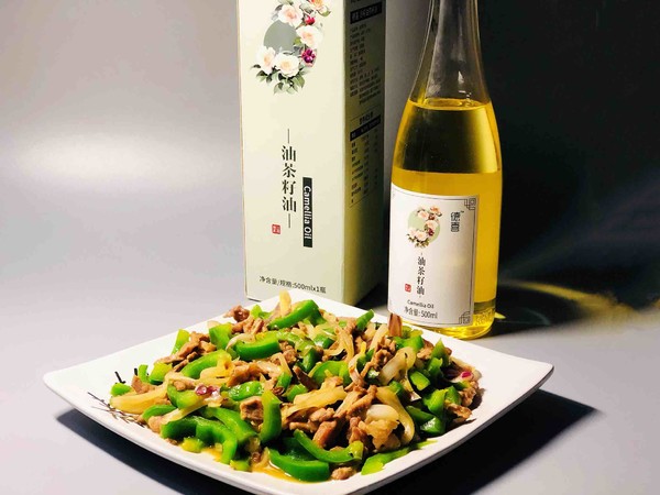 青椒炒牛肉的做法-香辣味炒菜譜-易網健康養生網 青椒炒牛肉的做法-香辣味炒菜譜