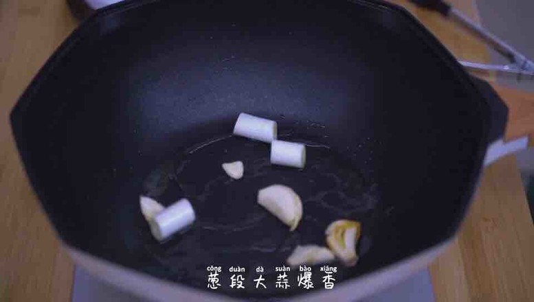 紅燒排骨面的做法-家常味燉菜譜