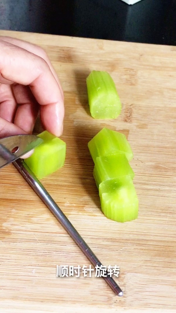 萵筍吉慶的做法-家常味炒菜譜